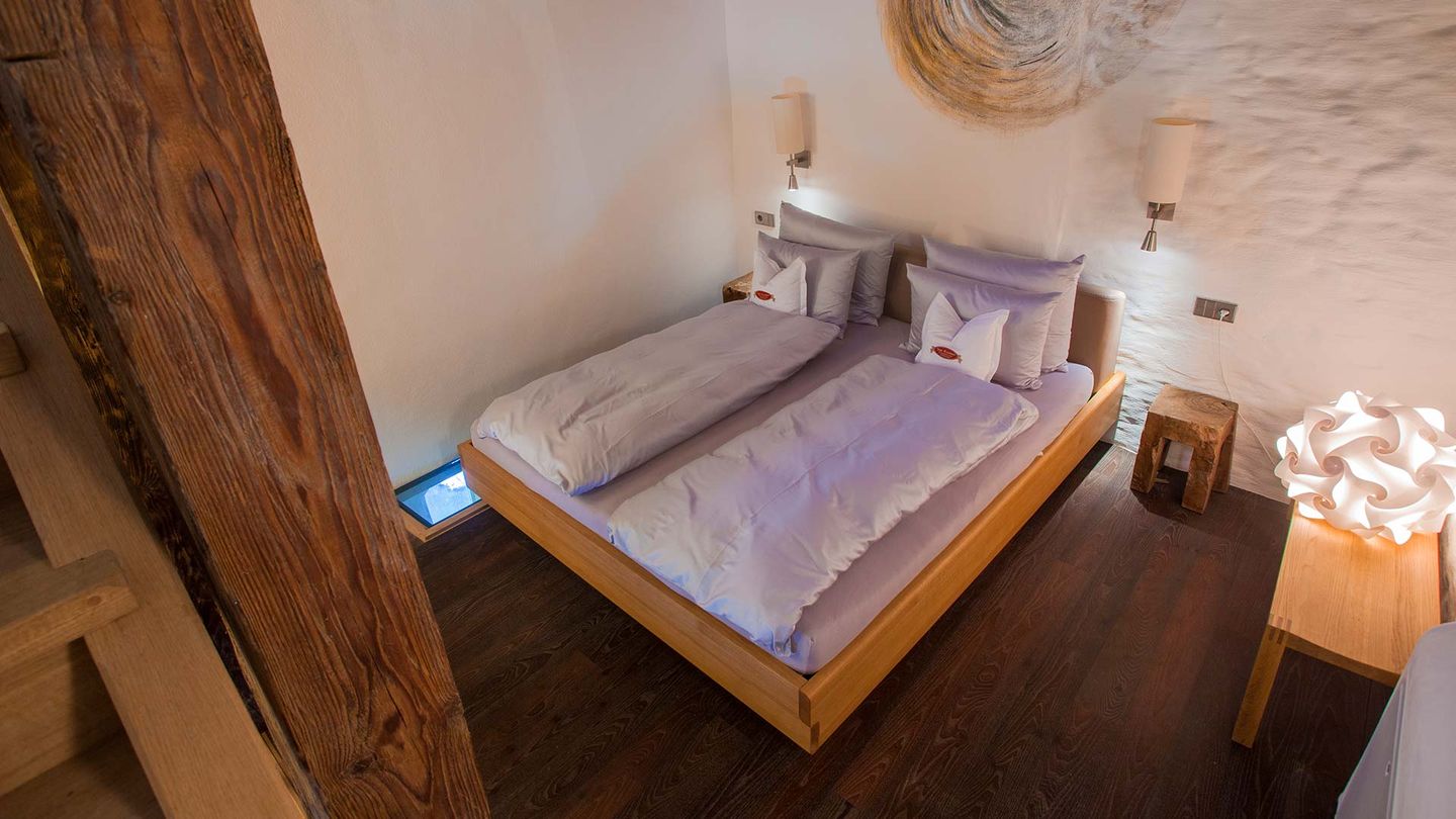 Кровать „nox“ от TEAM 7 в отеле Эразмус