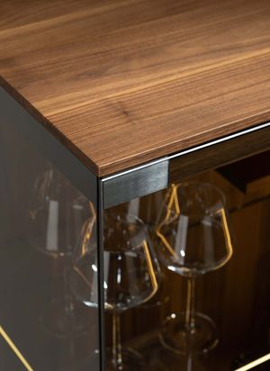 detailed view of the TEAM 7 filigno glass cabinet