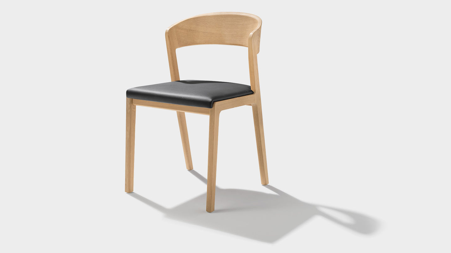 Stuhl mylon mit gepolsterter Sitzfläche in Naturleder