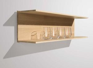 Strong C-shelves freely positionable made of solid wood