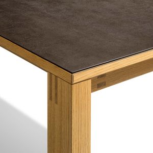 Table extensible magnum avec assemblage à tenons et mortaises et surface en céramique