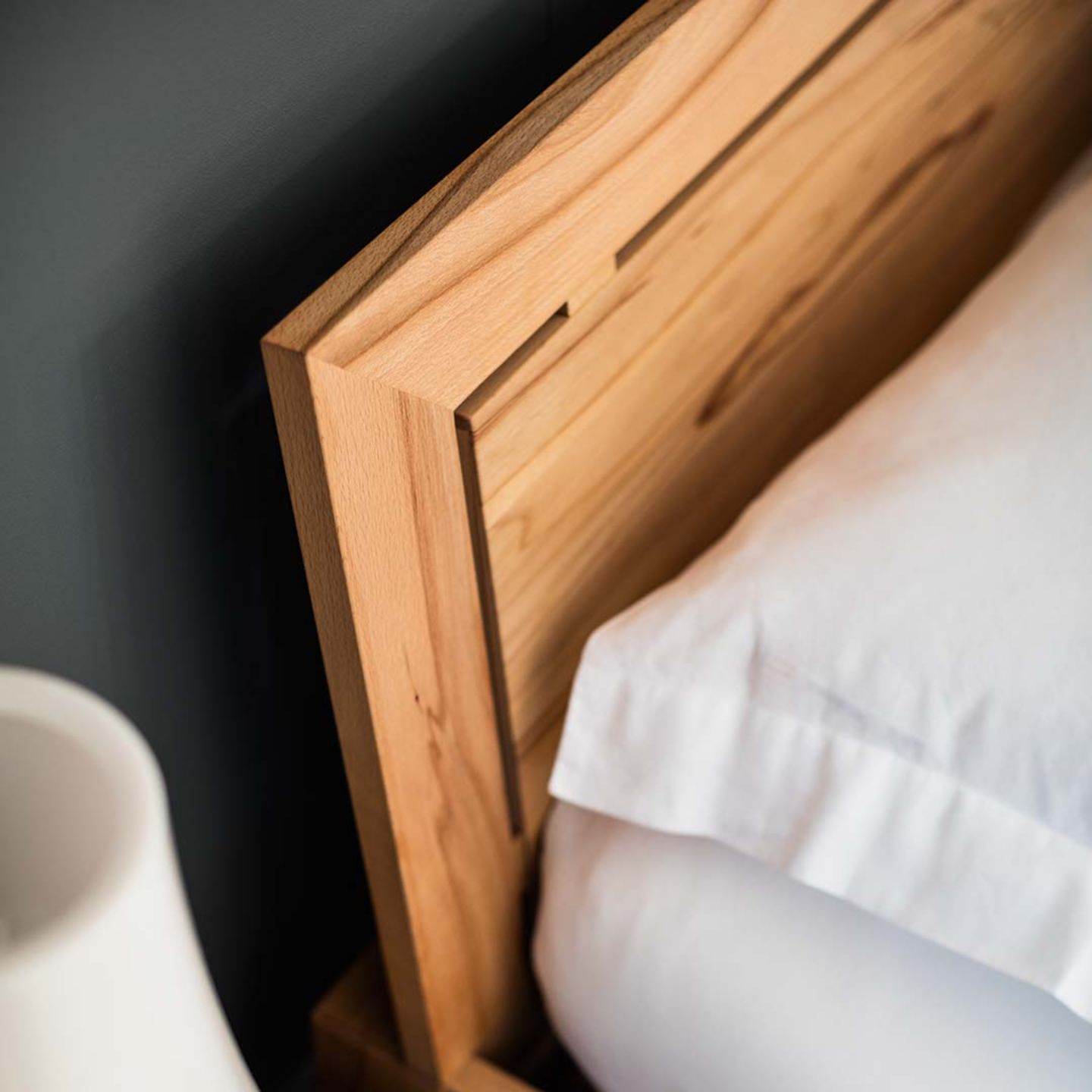 lunetto wood bed with headboard