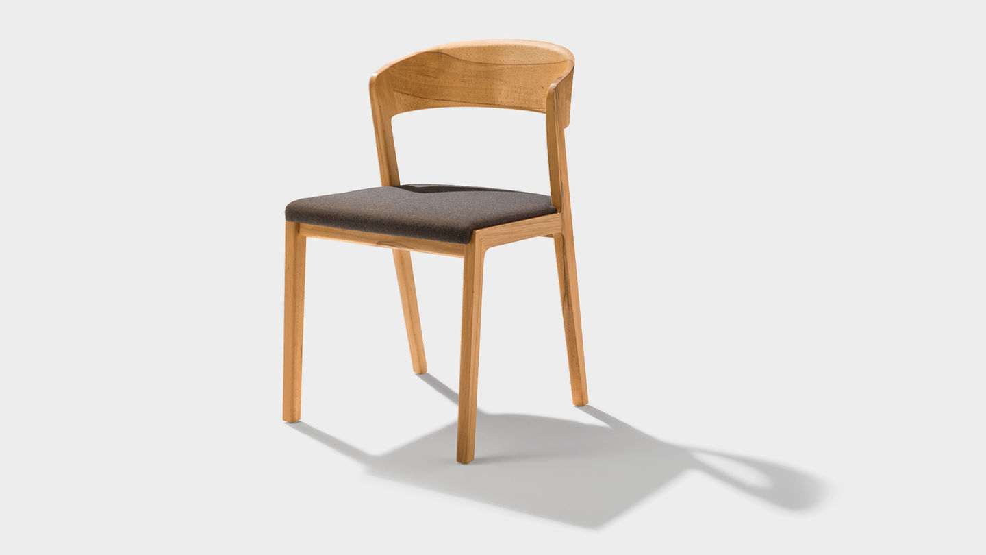 mylon chair with fabric-seat in beech heartwood