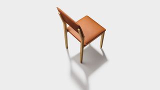 s1 chair of solid wood with leather