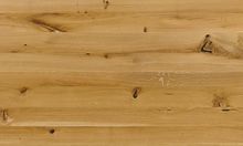 Essenza rovere selvatico TEAM 7, legno dal carattere naturale e dalle marcate venature